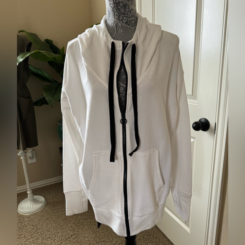 Fabletics sweatshirt. White